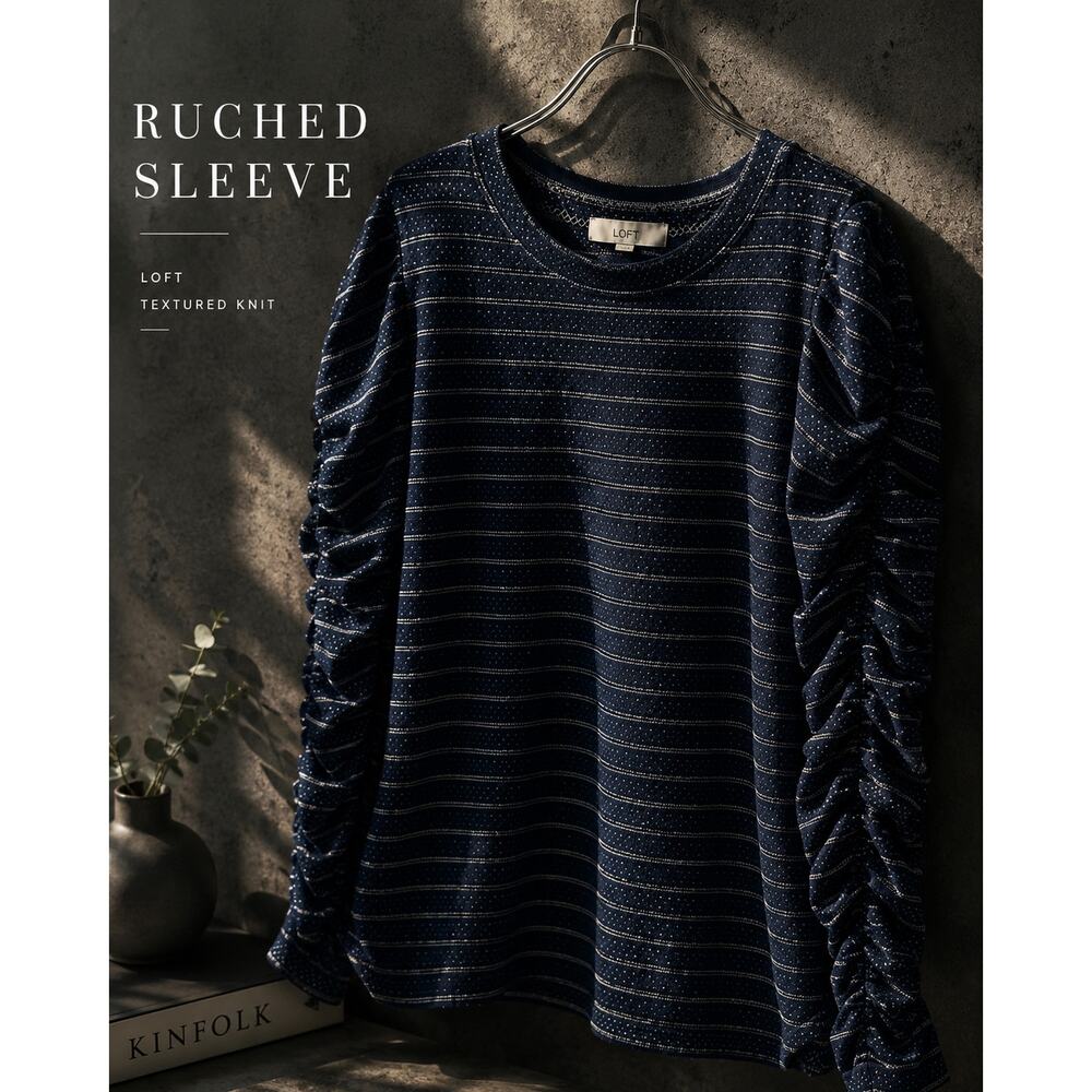 LOFT Navy Textured Ruched Sleeve Top Size Medium